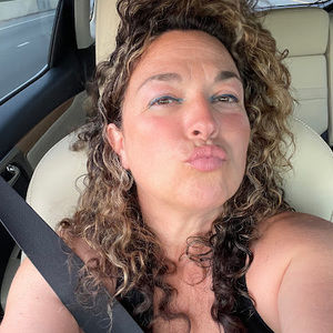 Meet your Posher, Janine